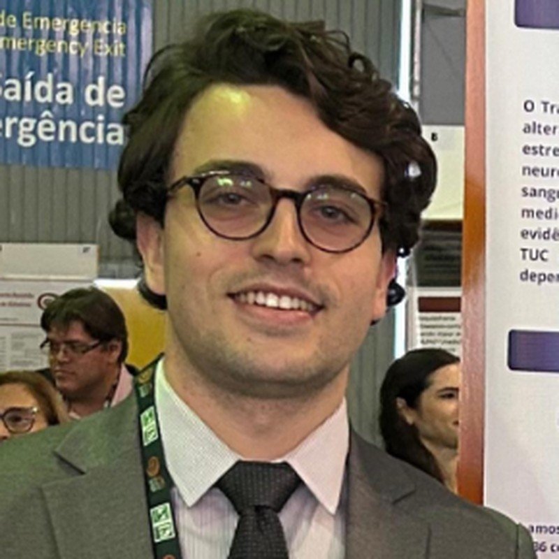 Jo&atilde;o Leal